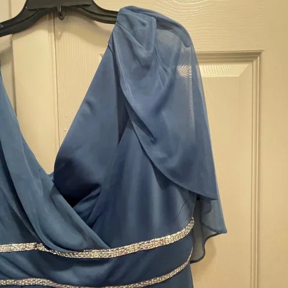 Womens R&M Richards Capelet Rhinestone Waisted Pleated Gown - Picture 4 of 16